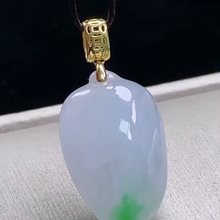缅甸翡翠福瓜镶金玉吊坠天然玉石