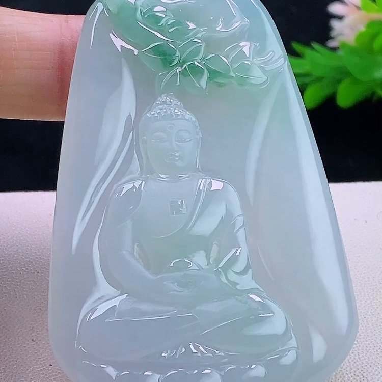 缅甸翡翠大日如来玉吊坠天然玉石A货冰种飘花高档正品老坑0105
