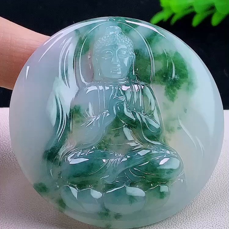 缅甸翡翠大日如来玉吊坠天然玉石A货冰种飘花礼物收藏新款0105