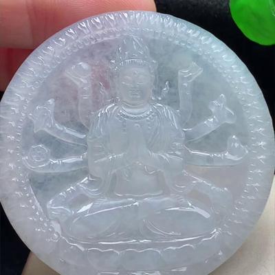 缅甸翡翠千手观音玉吊坠天然玉石