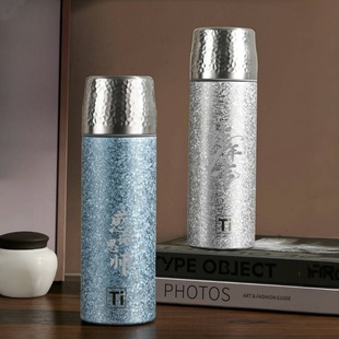 德国高颜值纯钛保温杯茶水分离大容量高档男女2025新款高颜值水杯
