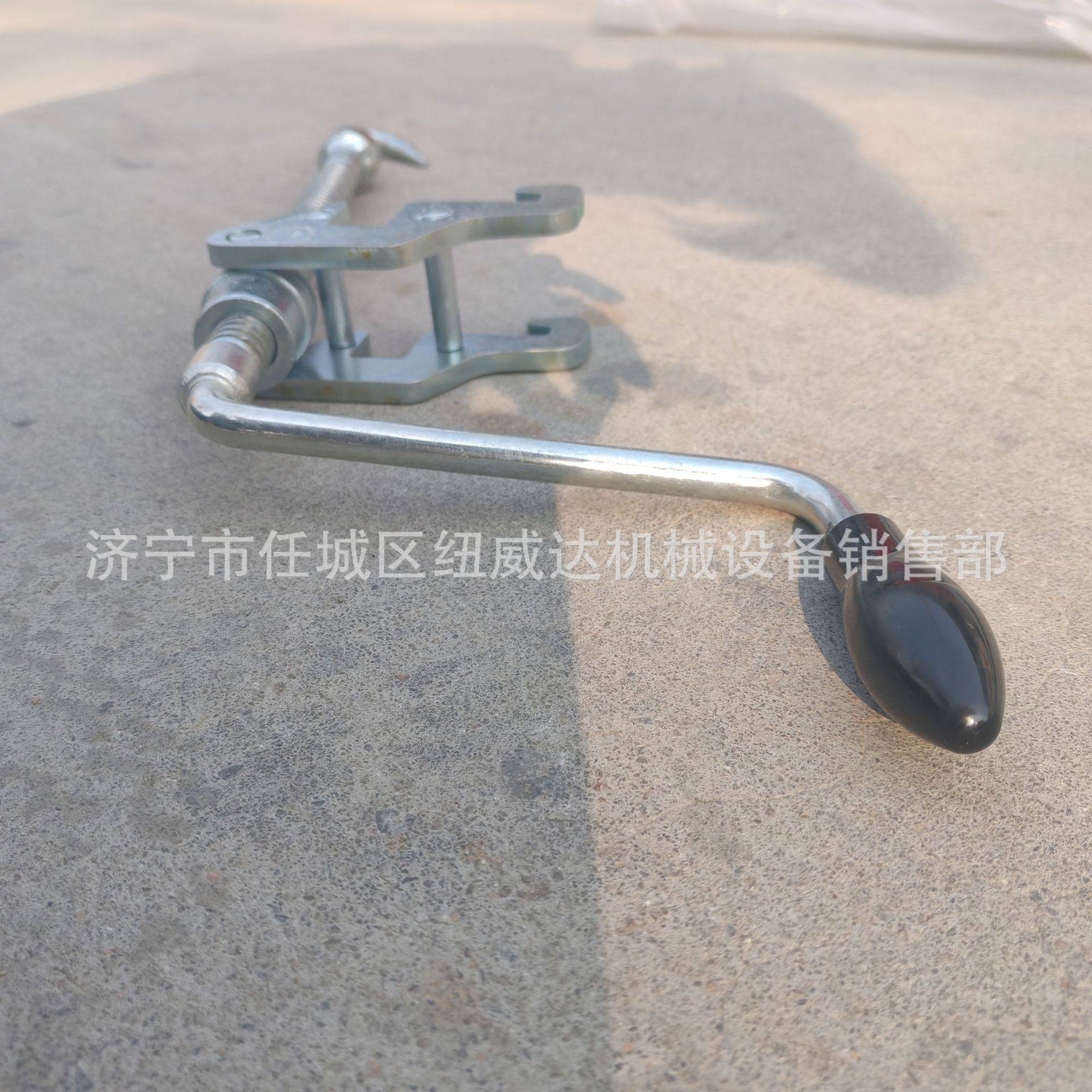 轨道紧固机 人力制动紧固器 纽威达螺杆钢丝紧固器