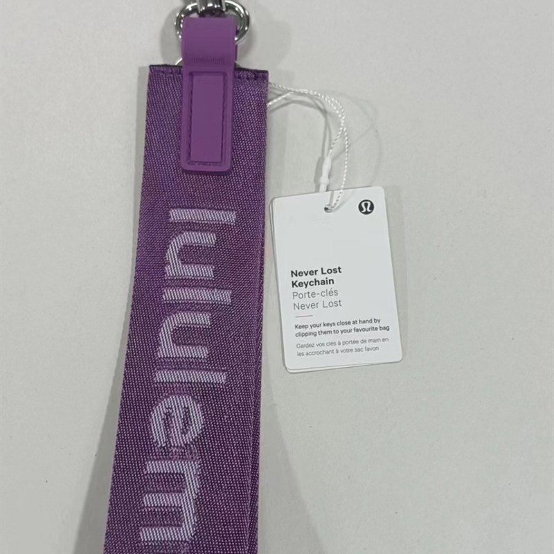 IUIU同款手机腰包钥匙扣挂件新款衣服包包配件扣饰品