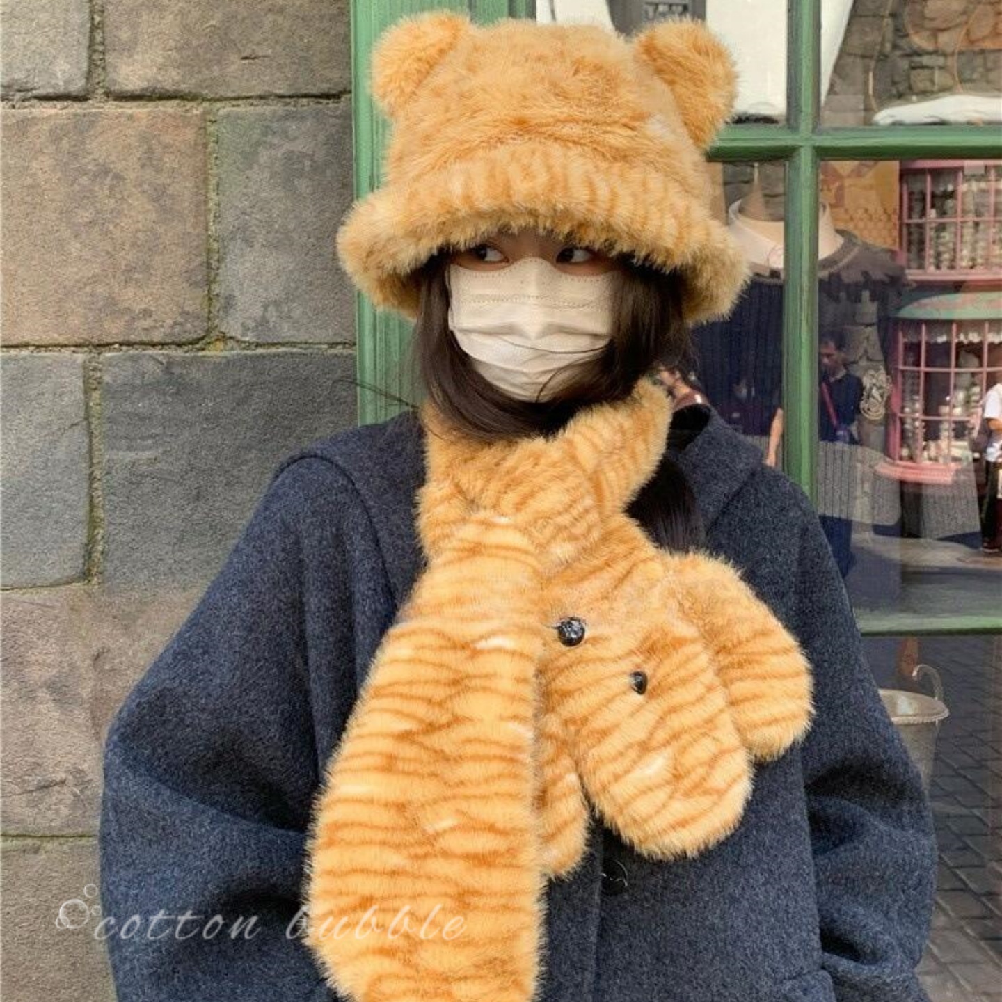 可爱小熊耳朵毛绒绒渔夫帽子女冬季护脖防寒保暖卡通虎纹围脖围巾