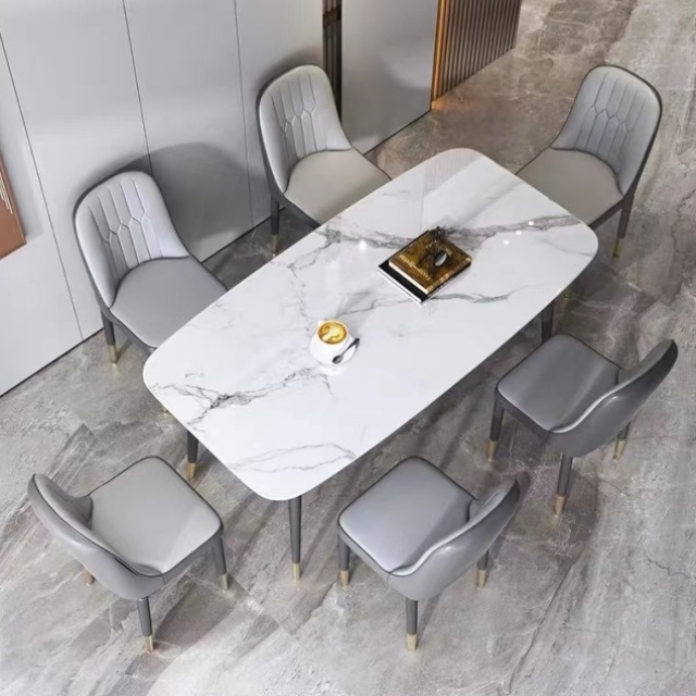 意式轻奢岩板餐桌椅组合现代简约小户型长方形出租屋餐桌吃饭桌子
