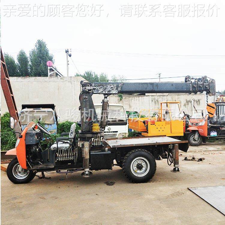 三轮车自制起吊车树 三轮车定随车起重机机 河南小型吊 VZJ做吨7