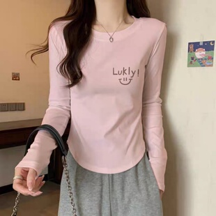 LUCKLY笑脸春秋新款纯棉修身百搭长袖T恤女士设计圆弧下摆打底衫