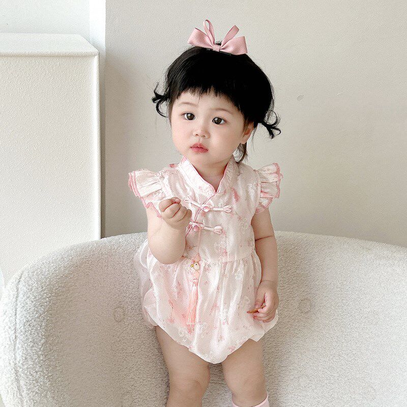 满月婴儿衣服夏装薄款新中v式碎花包屁衣新生女宝宝百天宴旗袍礼