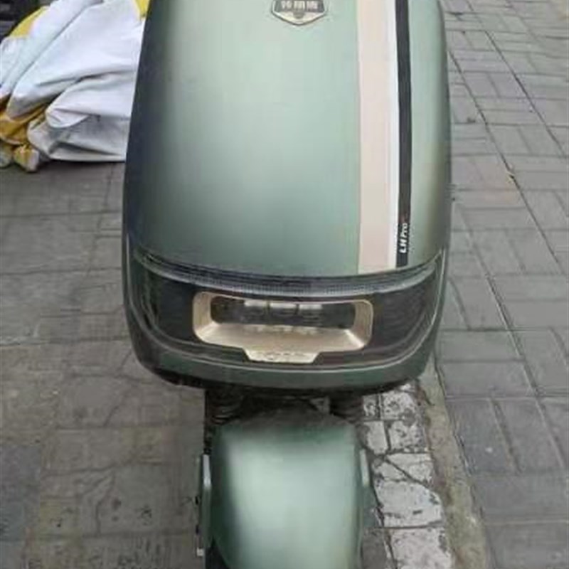 老百姓B11小刀 摩托YB03A1 电动车塑料件外壳灯具颜色定制的配件