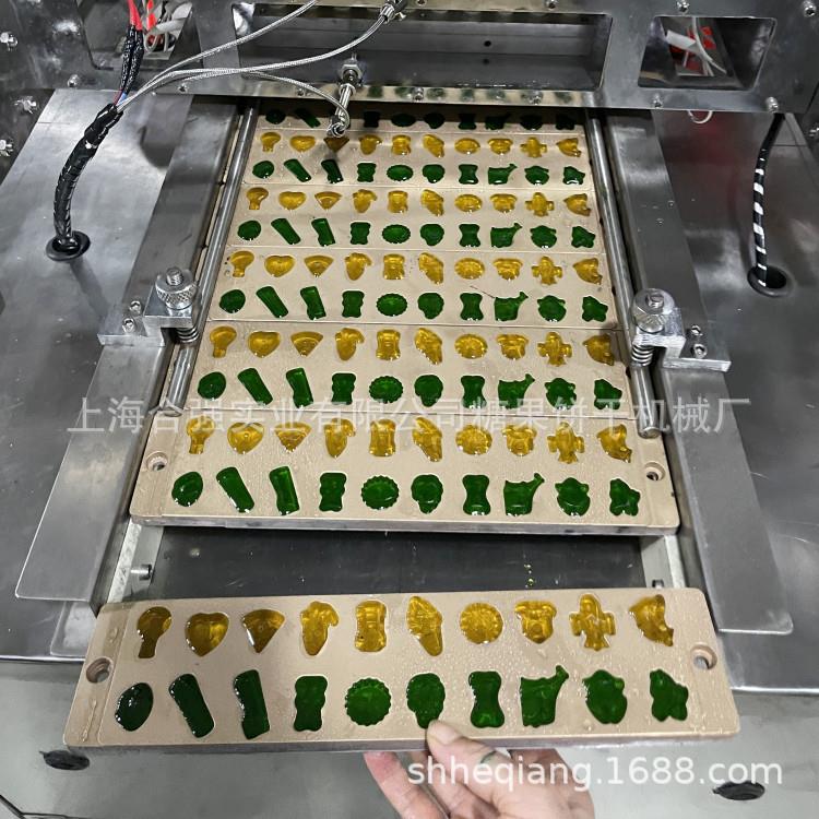 上海小产量软糖机 小型机械设备糖果浇注机 新型实验室糖果生产线