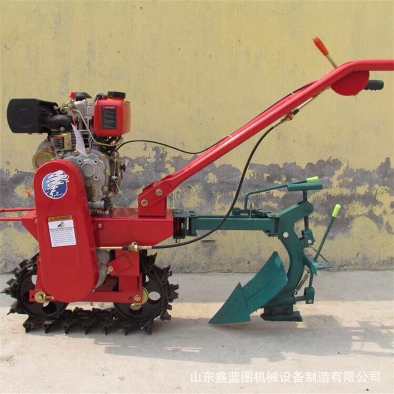 老人手推汽油链轨微耕机犁地机果园松土除草机玉米地施肥播种机