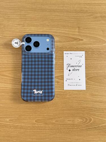 U2 韩系蓝黑格子腊肠狗适用苹果18pro双层iPhone17/16/15磨砂手机壳