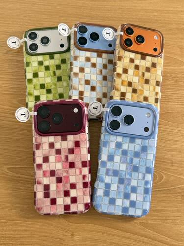 U2 马赛克格纹方块适用苹果18promax双层iPhone17pro韩系16/15手机壳