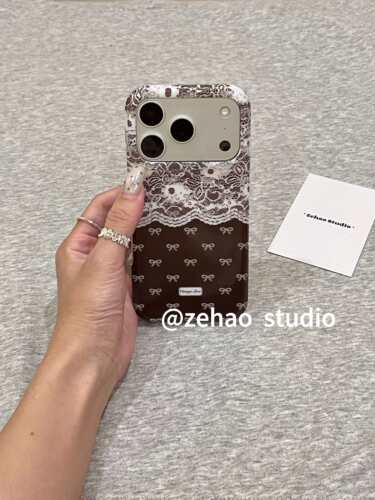 U2 棕色蕾丝拼接银闪蝴蝶结适用苹果18pro双层iphone17韩系16手机壳
