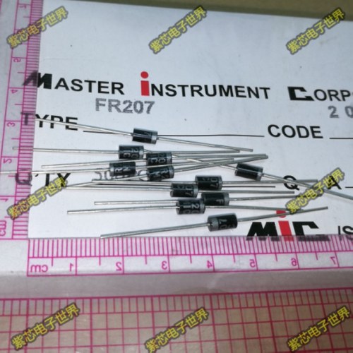FR207 MIC DO-15 2A 1000V 快恢复整流二极管 1盒500个=28元 直拍