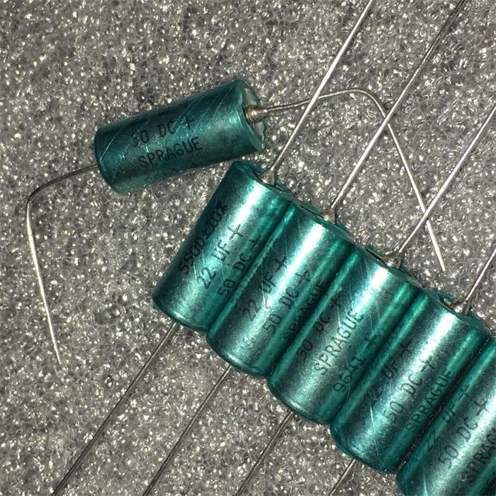 美国 SPRAGUE 思碧 550D系 22UF 50V 发烧轴向阴极钽电解电容