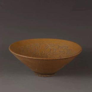 LIO老宋代吉州窑棕黄釉刻器花缠枝瓷碗民间古董老瓷物件收仿藏古