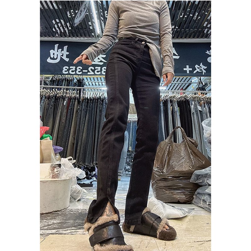 梨型身材裤子大码高腰黑灰色直筒筷子裤女秋季胖mm显瘦开叉牛仔裤