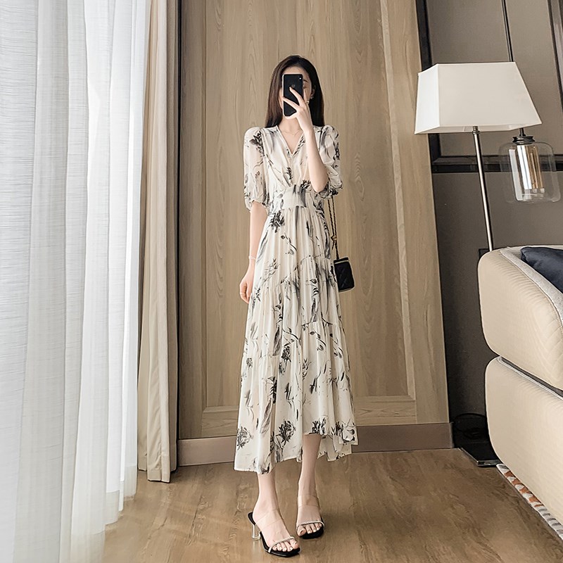 温柔风碎花雪纺连衣裙女夏季2025新款收腰显瘦气质仙女a字裙子