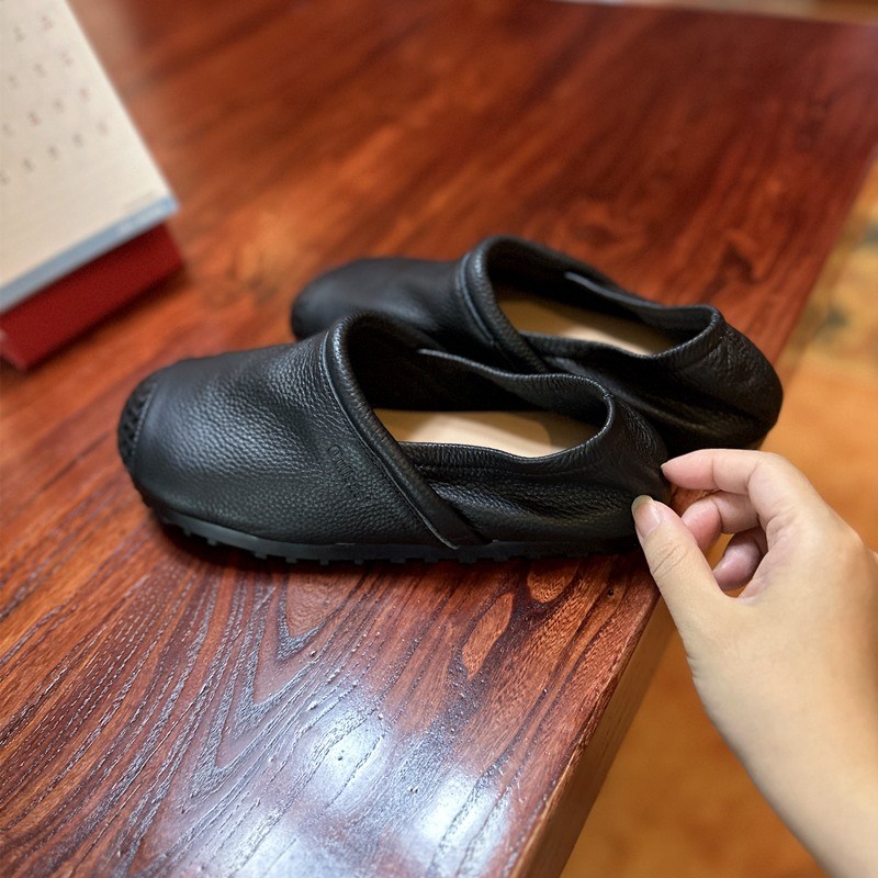 春秋新品简约复古文艺真皮女鞋头层牛皮软底软面舒适平底圆头单鞋