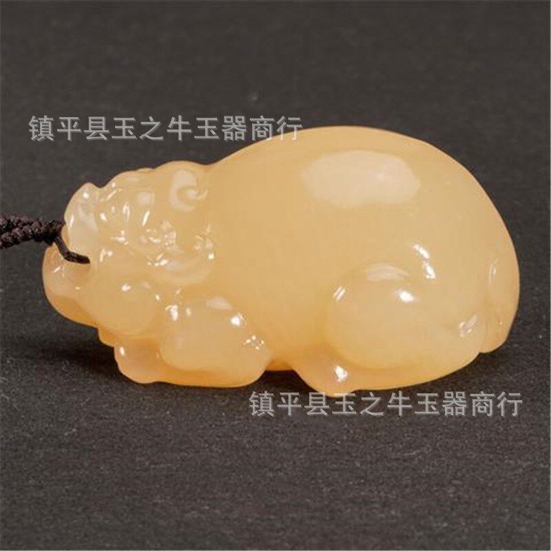 天然新疆黄玉手把件招财貔貅手玩件米黄玉精品男士手玩件挂饰