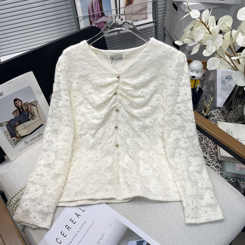 胡子叔大码女装法式洋气减龄蕾丝衫春秋新款胖mm别致绝美显瘦上衣