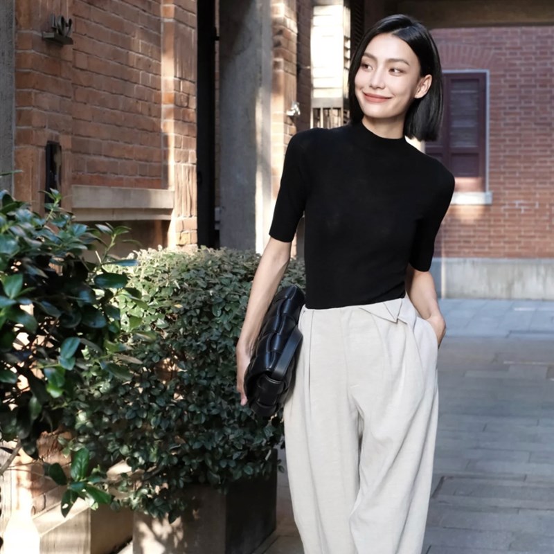 通勤风休闲百搭半高领5分袖内搭打底M衫女士显瘦洋气T恤