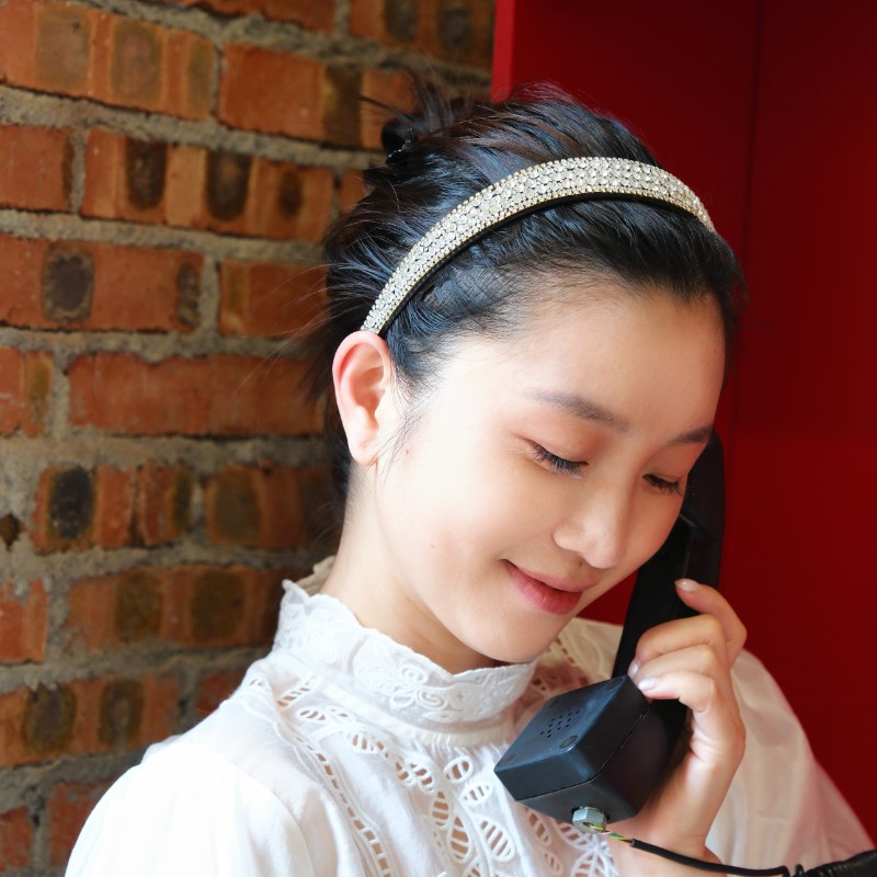 2025新款彩色满钻发箍女高级感发饰头箍水晶压发圈网红发卡子头饰