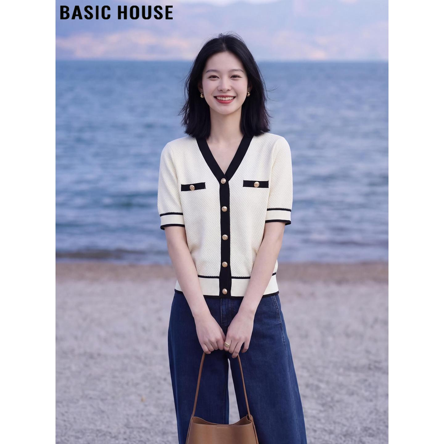 Basic House/百家好杏色V领短袖针织开衫女夏季巨好看超火T恤上衣