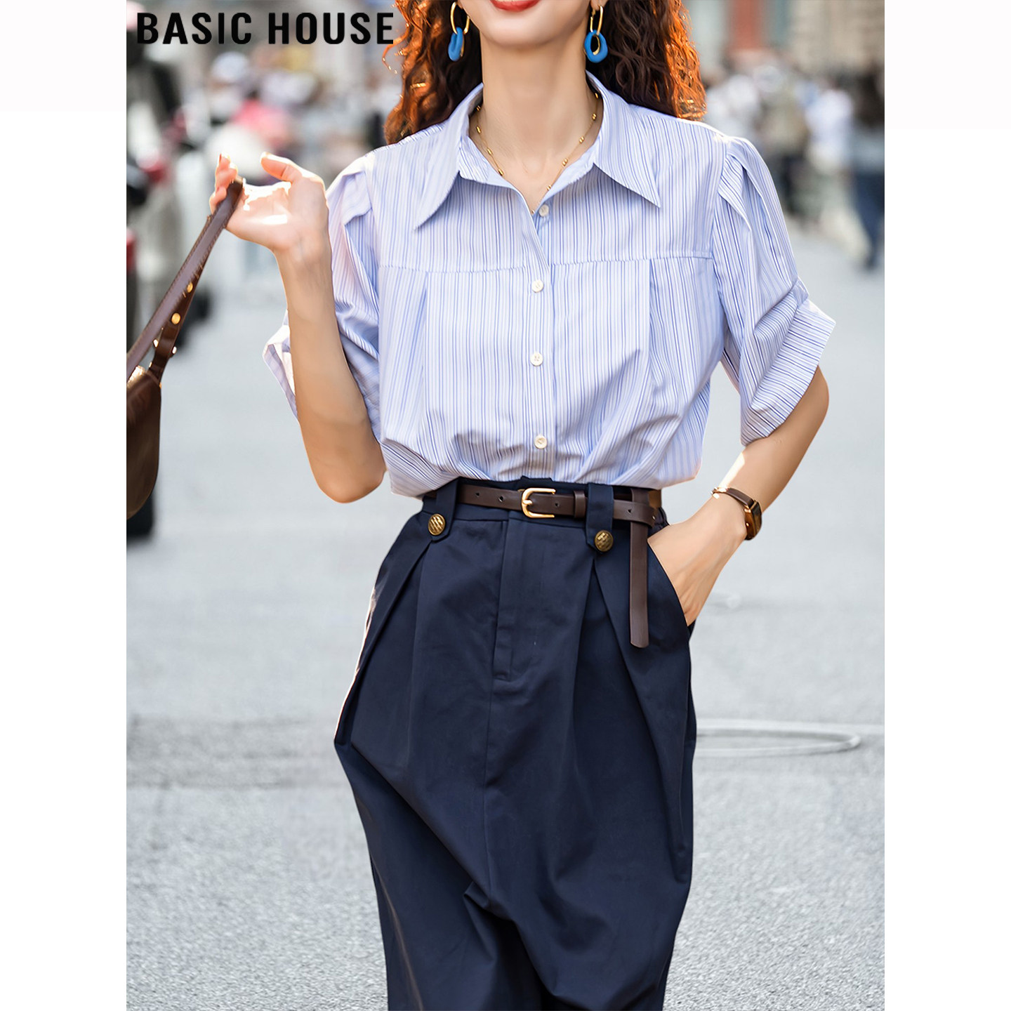 Basic House/百家好法式蓝色条纹短袖衬衫女夏季面试正装宽松衬衣