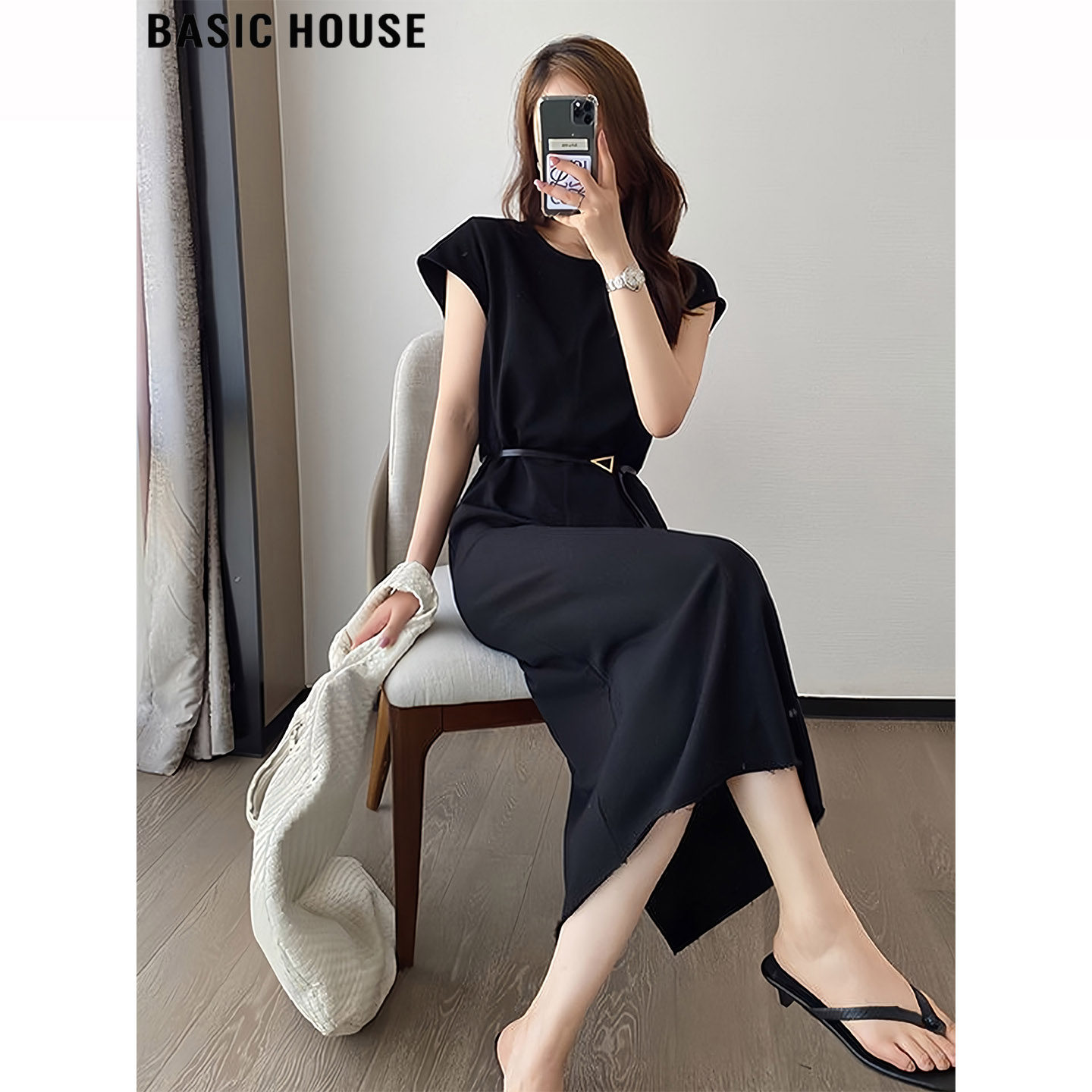 Basic House/百家好赫本风黑色后开叉T恤裙女夏季宽松中长直筒裙