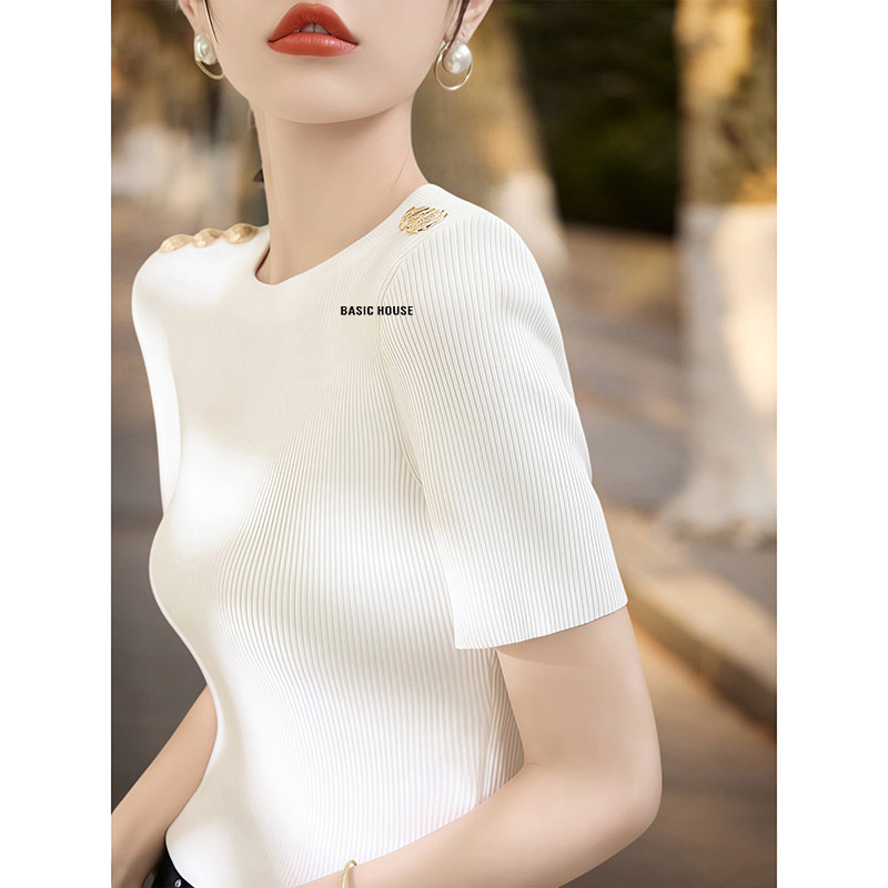 Basic House/百家好莱赛尔天丝短袖针织衫女士夏季金属扣正肩上衣