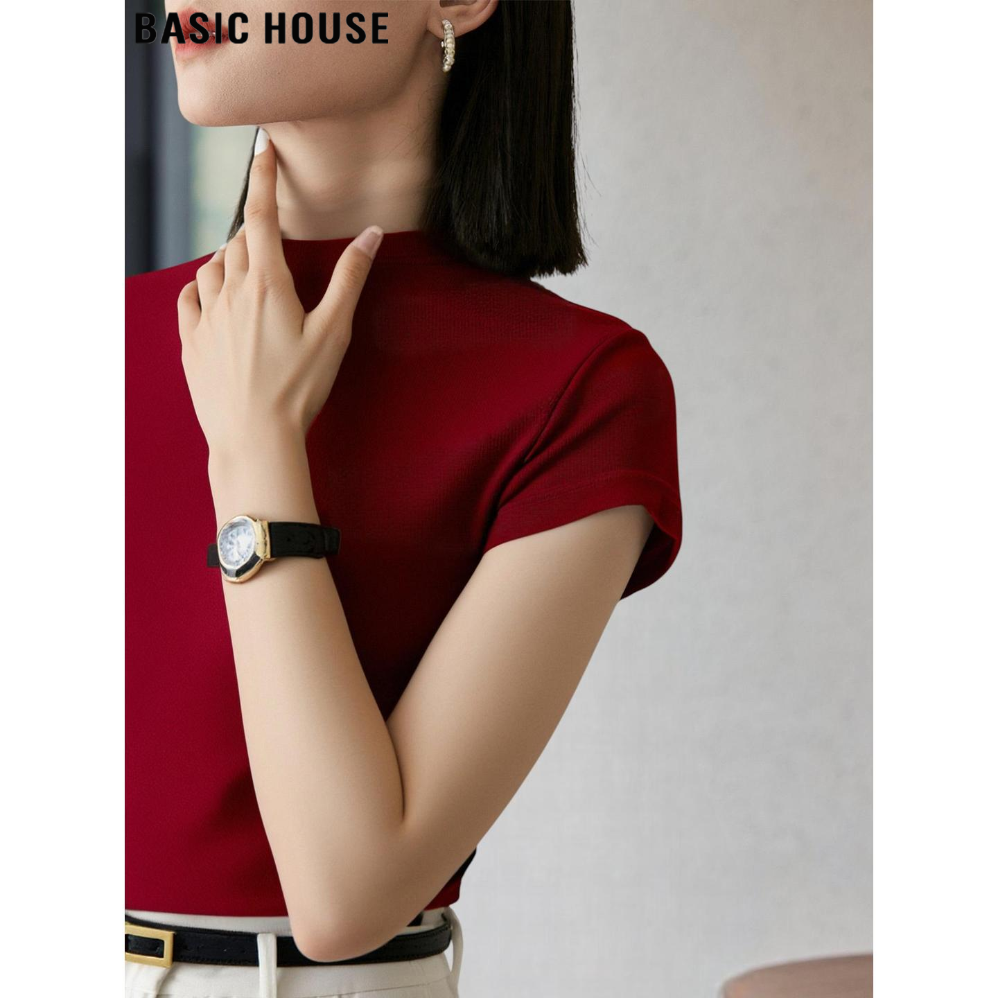 Basic House/百家好酒红色天丝薄款中袖T恤女夏季半高领冰丝上衣