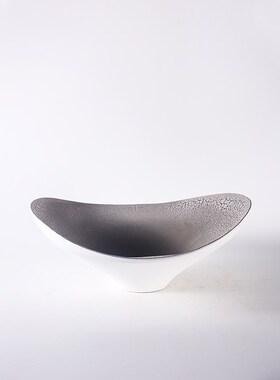 北欧现代简约创意陶瓷果盘摆件家居样板间酒店餐厅客厅桌面收纳盘