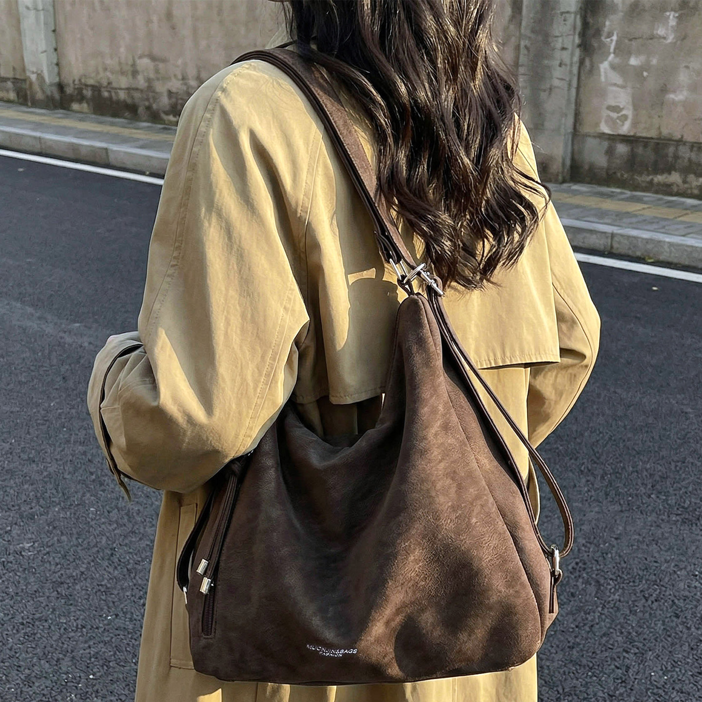 时尚设计感托特包包女日常通勤百搭多功能双肩包休闲大容量单肩包,箱包皮具/热销女包/男包,通用款女包,淘宝优惠券,粉丝福利购,淘宝优惠卷