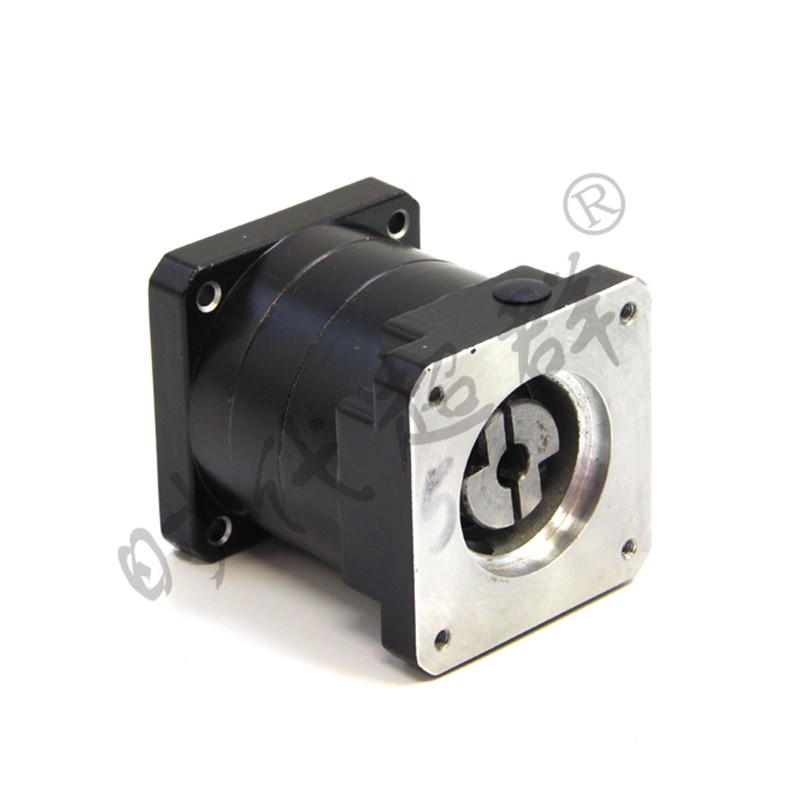 57/60/80/86/110/130步进/伺服/电机直角行星减速机齿轮箱减速器
