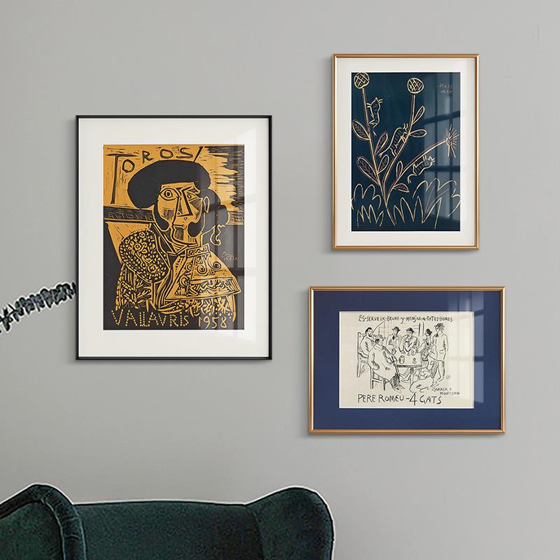 斯堪的纳维亚小众覆古艺术客厅沙发背景装饰画法国美国毕加索抽象