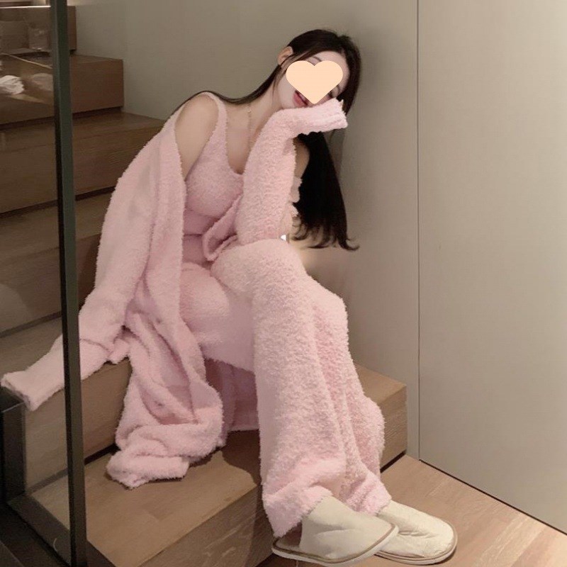 现货速发毛茸茸温暖时尚睡衣套装2025新款甜美慵懒性感法式家居服