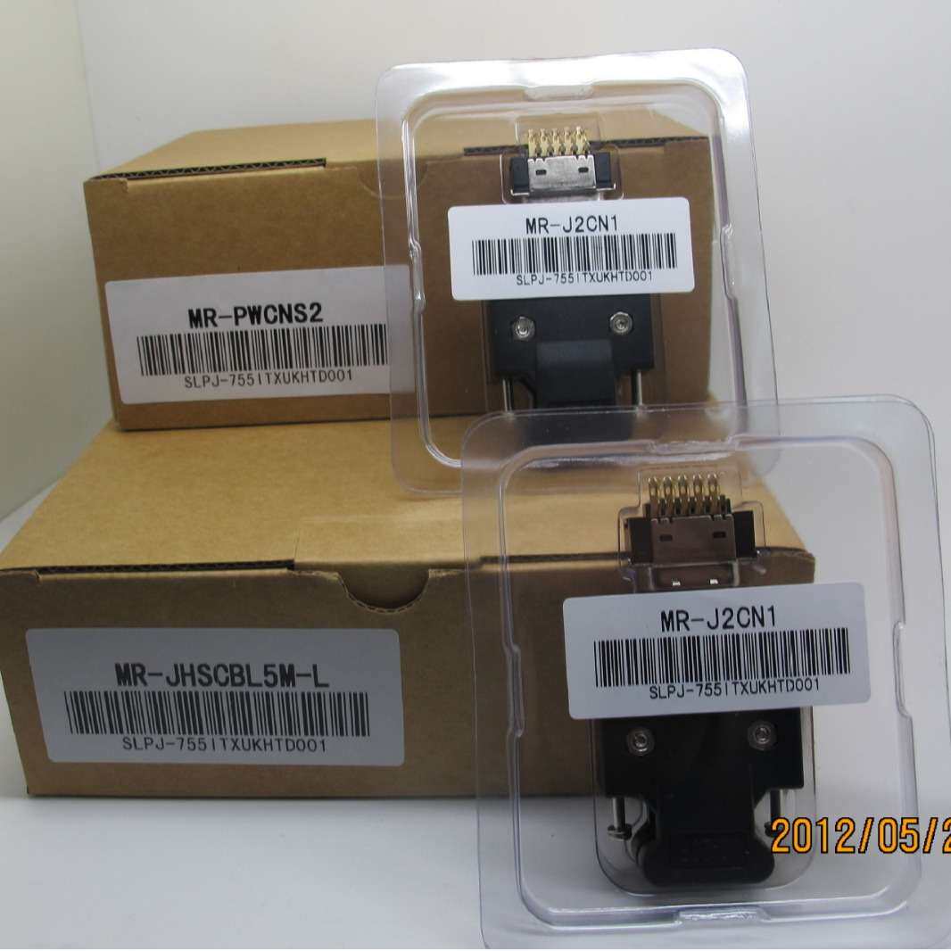 Q172CPU(N) 与MR-J2S-B PLC连伺服通讯线 Q172J2BCBL1M 长度1米