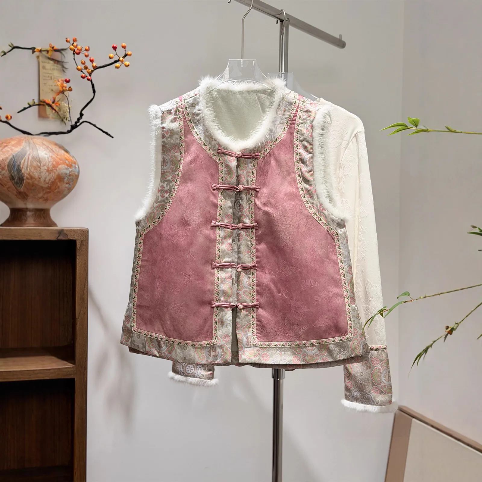 高端粉色马甲真水貂毛夹棉马夹背心新中式国风盘扣年轻秋冬新款