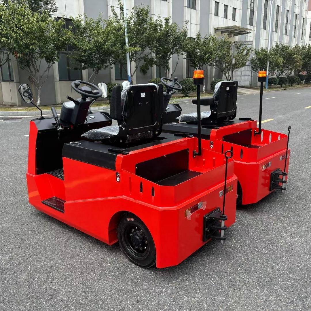 电动牵引车座驾式电瓶牵引车6吨5T8吨电动拖车头同轨迹平板挂车