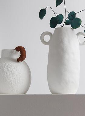 乐梦白色陶瓷花瓶干花民宿装饰家居摆件简约插花水培花器花盆极简
