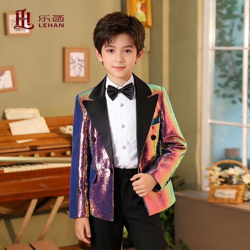 乐菡男童幻彩演出服儿童亮片礼服