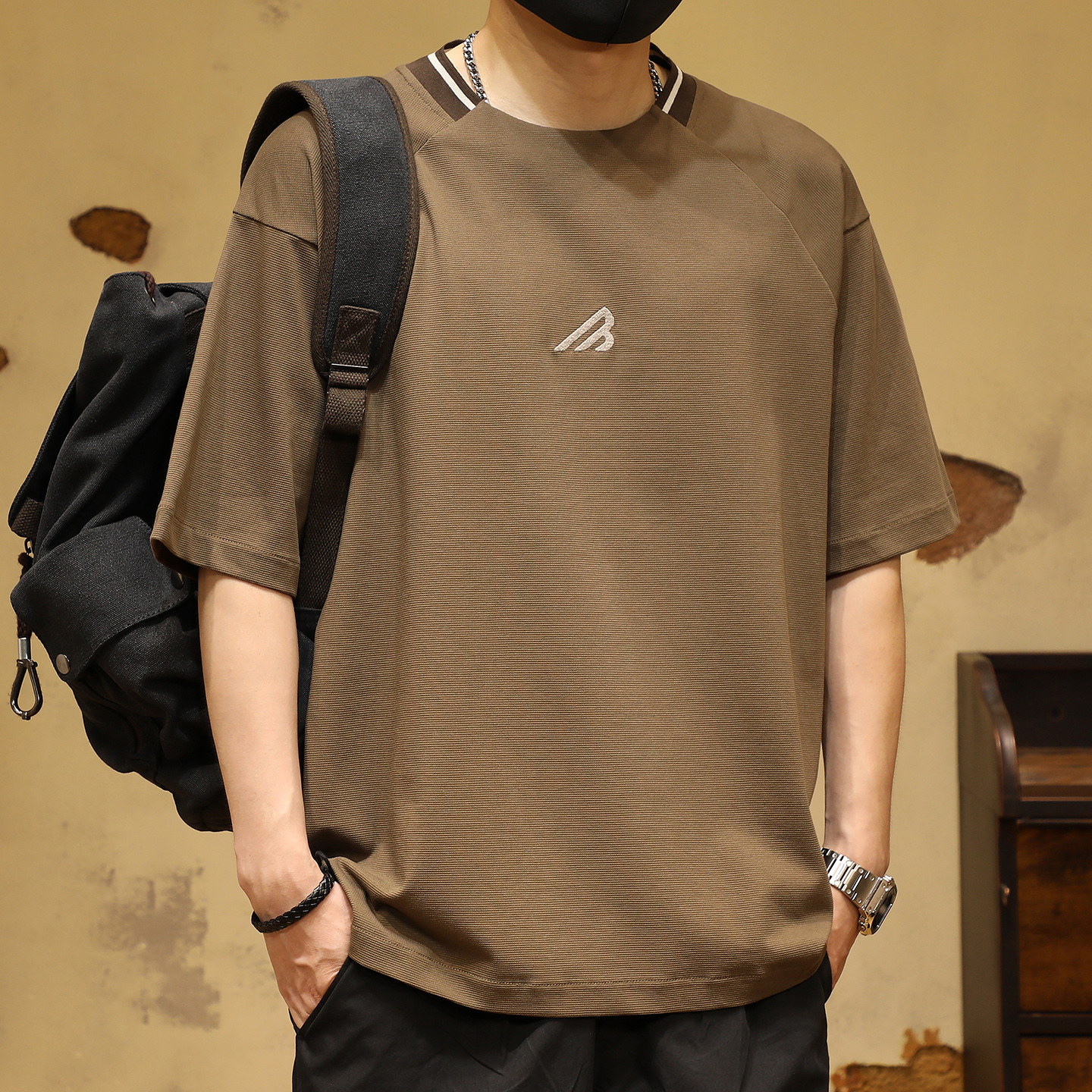 【高端索罗娜冰丝球衣风男T恤】