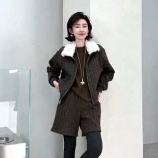 时尚 拼羊羔毛立领短外套阔腿裤 加棉套装 新款 两件套 女2025冬季 韩版