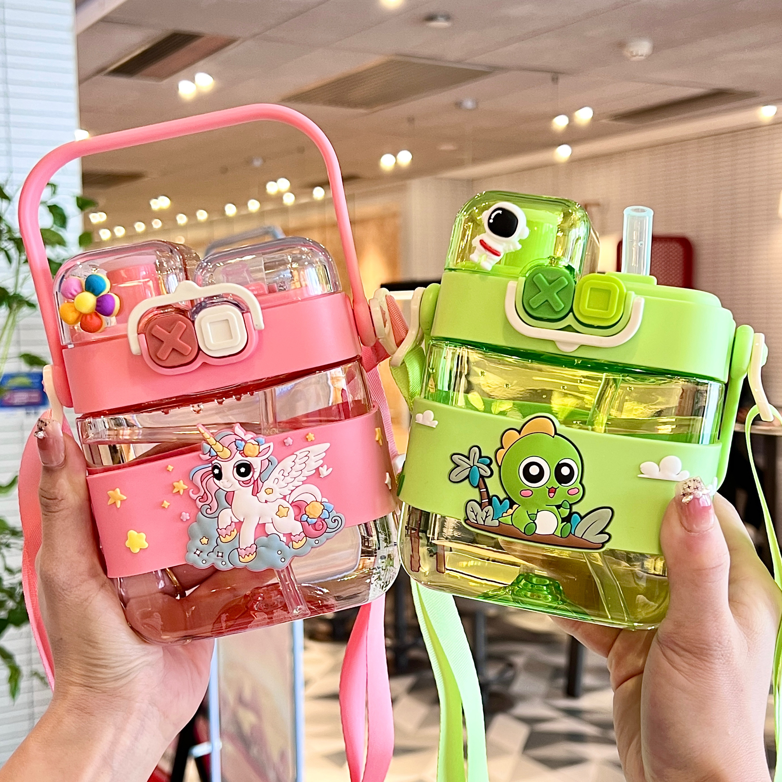 儿童水杯高颜值可爱2025新款女孩水壶小学生上学专用夏天塑料杯子