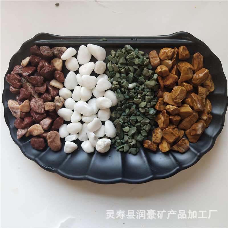 厂家 水磨石小石子黄色木纹石地面装饰地砖用石头鹅卵石