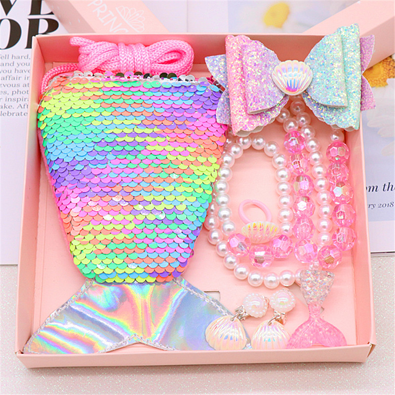 儿童项链套装女童首饰宝宝配饰小女孩手链戒指公主新年首饰品盒装