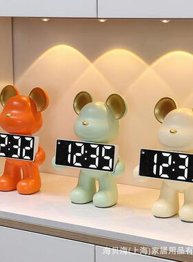 创意暴力熊时钟摆件玄关电视柜装饰品客厅酒柜家居饰品工艺品