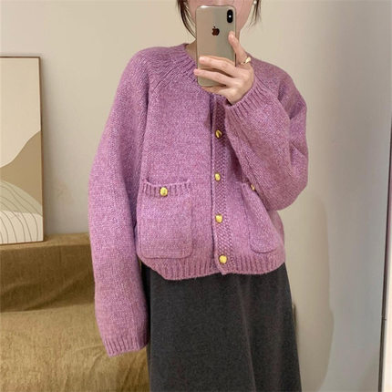 时尚金扣毛衣开衫女2024秋冬季新款韩版甜美气质短款针织外套女装